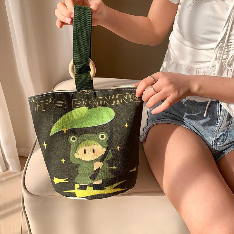 

Fumaide Canvas Large Capacity Bucket Tote Bag