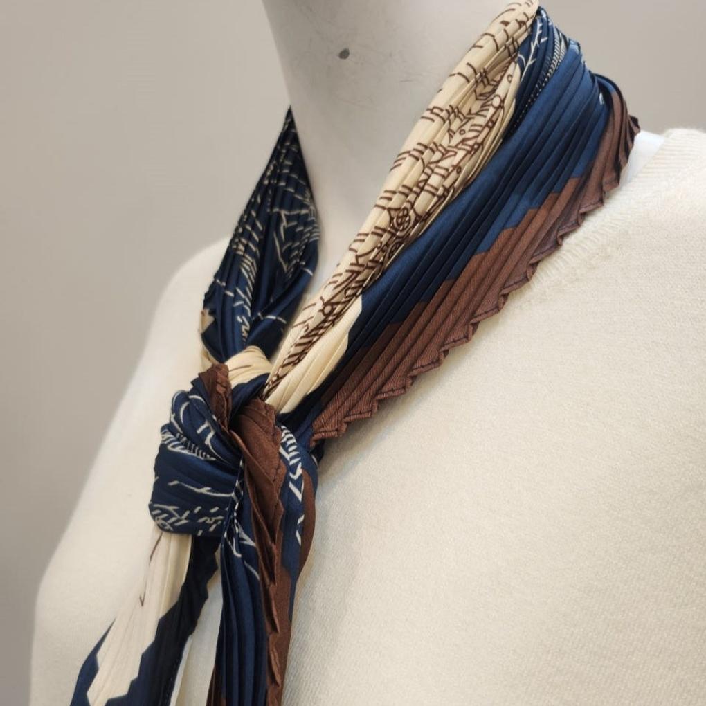 Vestibelly Pleated Dye Scarf BH-A20040