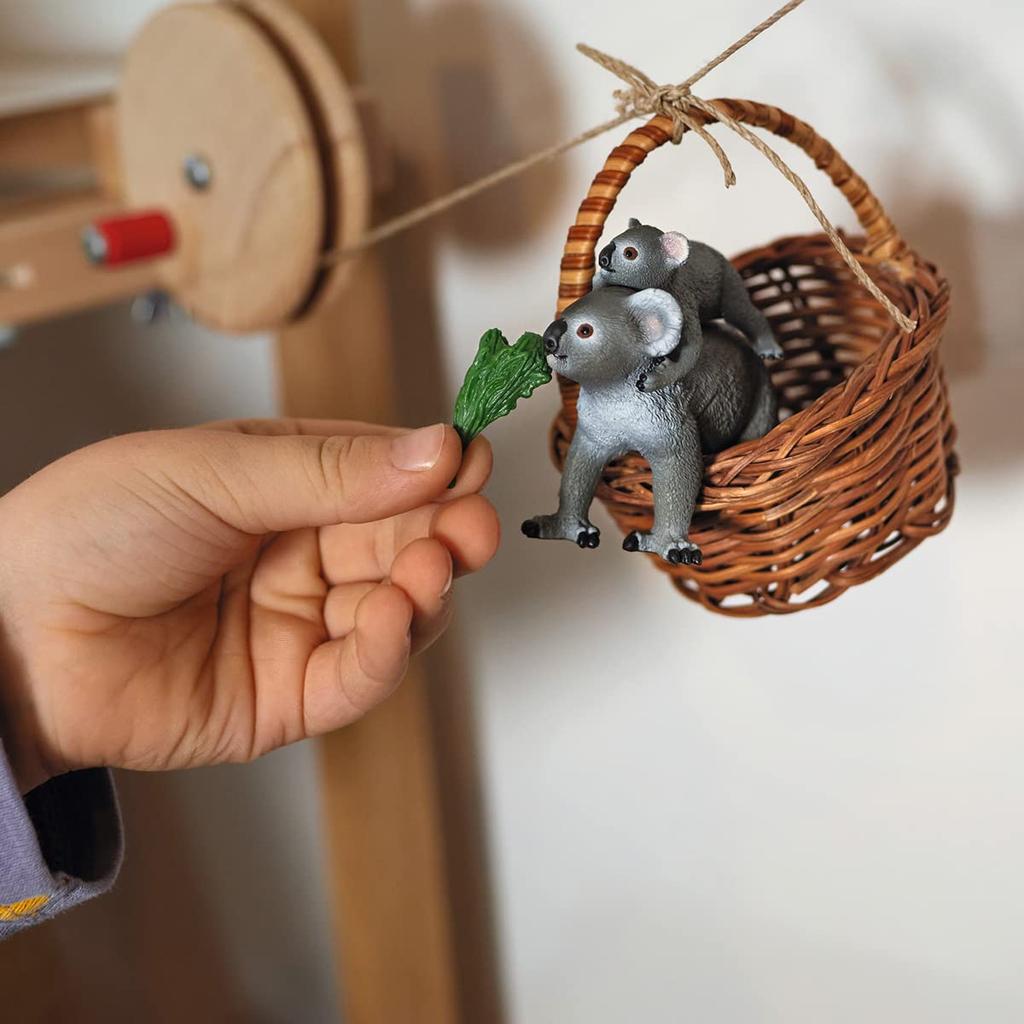 Schleich Wildlife Koala Family 42566