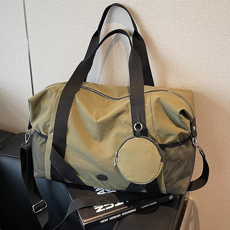 

Casual Boston bag women 2025 new trendy texture large capacity commuting Japanese minimalist messenger bag зелёный