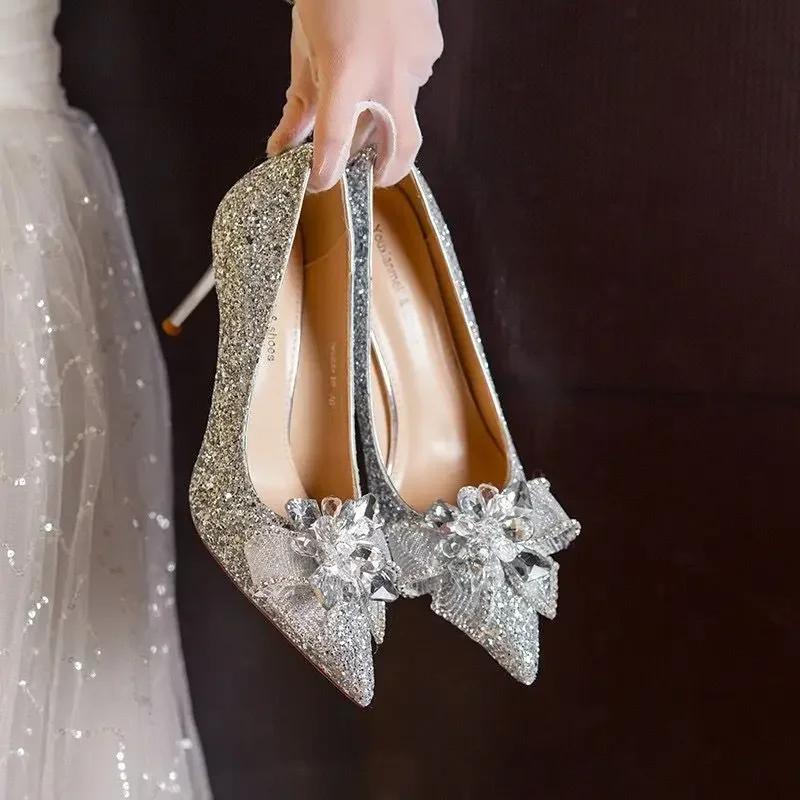 French Crystal Silver High Heels Womens 2024 New Bow Solid Shining Womens Shoes WOMEN Pointed Toe Casual Pumps
