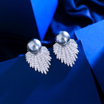 French Light Luxury Inlaid With Diamond Feathers Fritillary Pearl Stud Earrings Celebrity Temperament Zircon Inlaid Earrings Ear Jewelry