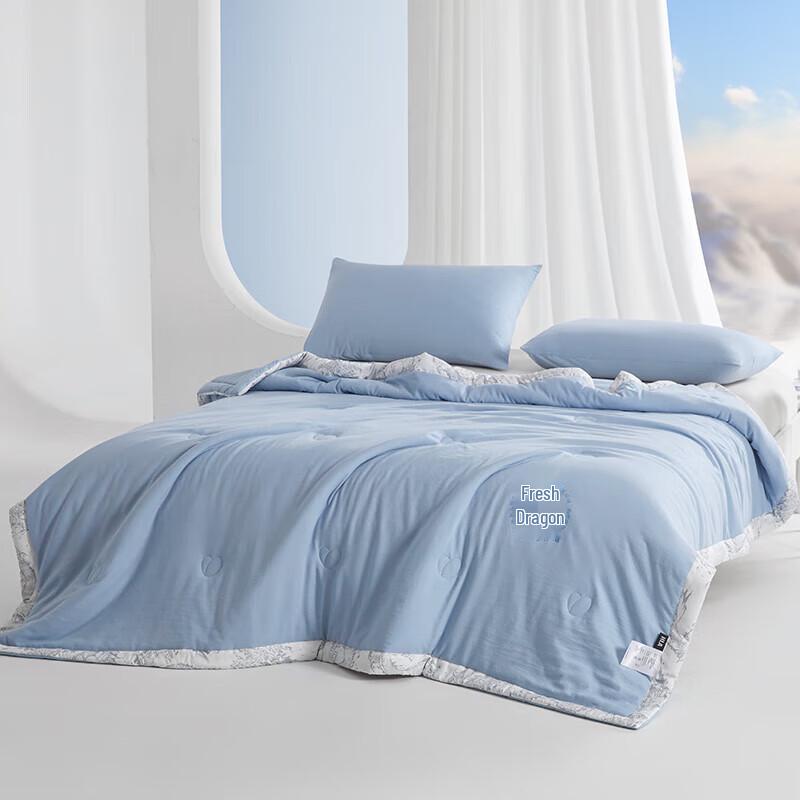 HLA Home Soy Fiber Summer Quilt