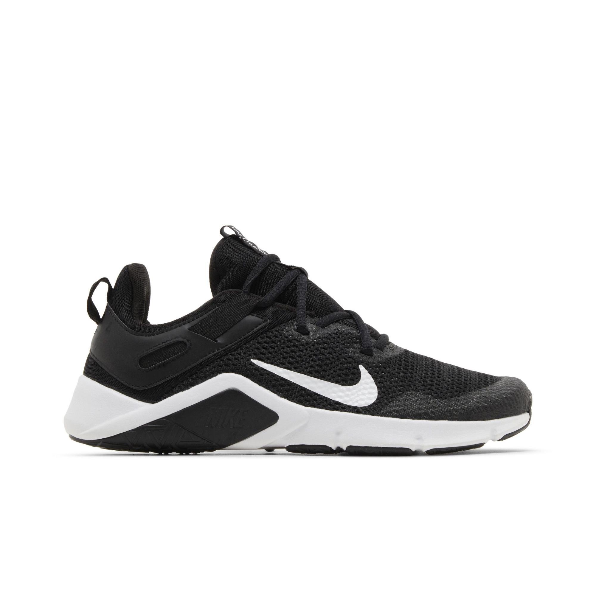 Nike Womens Legend Essential `Black` (women`s