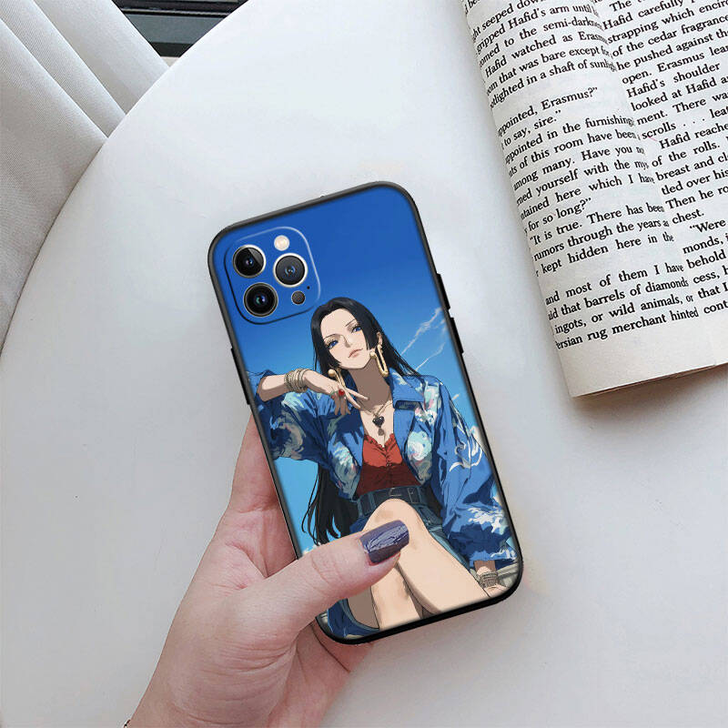 MH111 One Piece Boa Hancock Phone Case for Motorola Moto Edge 60 60s 70 G86 G56 G54 E14 G04S G45 G54 G64 S30 S50 X30 X40 X50 Pro Power Tylus