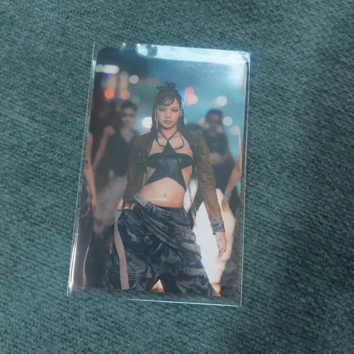 

Blackpink Lisa Exclusive Photocard