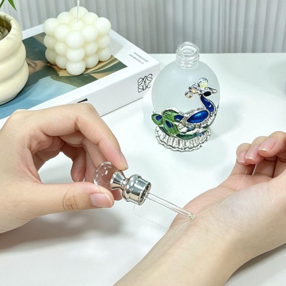 Luxury Essential Oil Dropper Bottle 15ML/25ML Empty Perfume Bottle Perfume Dispenser  Handicraft