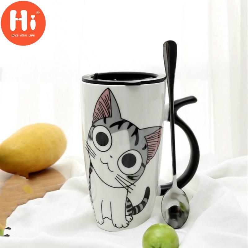 Ahoj kreativní roztomilý kreslený keramický hrnek na mléko hrnek na kávu osobnost pár velkokapacitní šálky na pití se lžičkou.