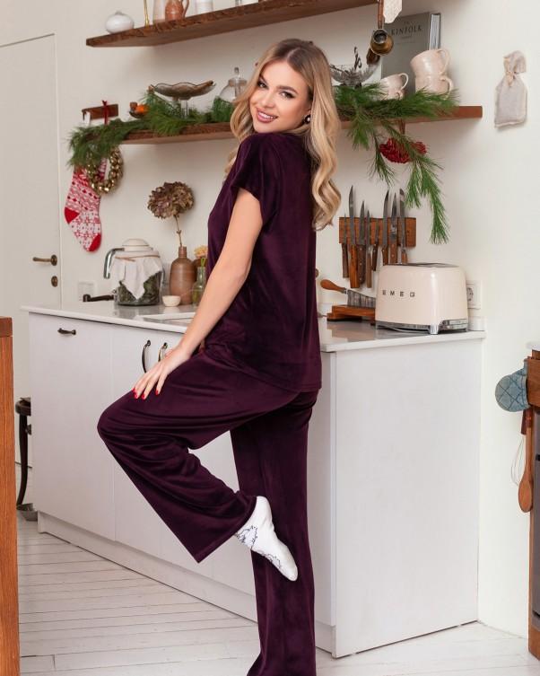 Velurové pyžamo ISSA Plus s volnými kalhotami