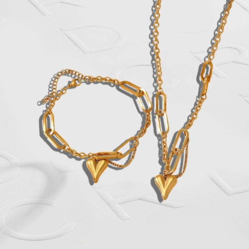Elegant Heart Necklace Small Pendant Bracelet Adjustable Length Jewelry Set Stainless Steel Texture for Women and Girls
