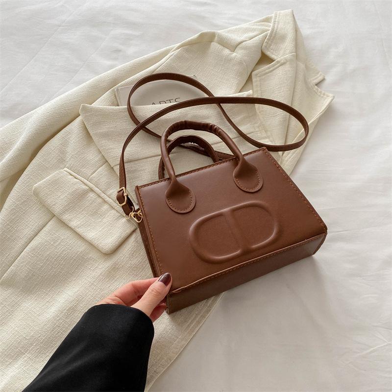 

Handbag Women s Fashion Simple Underarm Small Square Bag Women s 2025 Autumn New Solid Color One Shoulder Crossbody Bag Trend