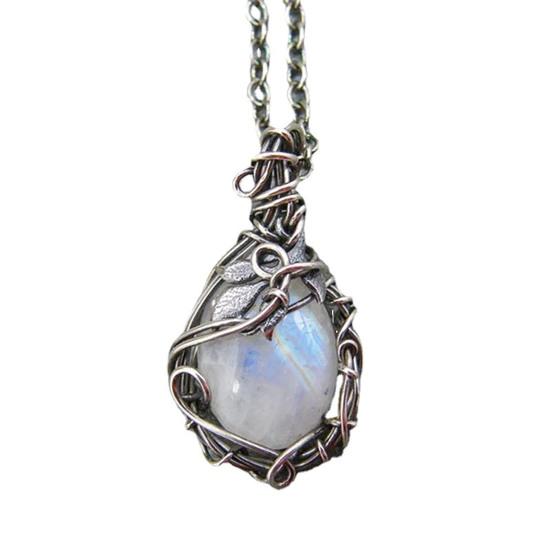 Women Necklace High Quality Vintage Silver Color Moonstones Lady Pendant for Prom