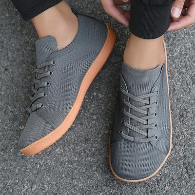 Chaussures plates pour hommes, baskets décontractées respirantes d'été pour hommes, nouvelles chaussures de marche vulcanisées blanches confortables en maille pour femmes