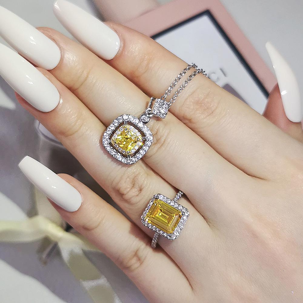 

Роскошный модный квадратный бриллиантовый комплект кольцо и ожерелье, свадебный набор ювелирных изделий с цирконом Size 9 жёлтый