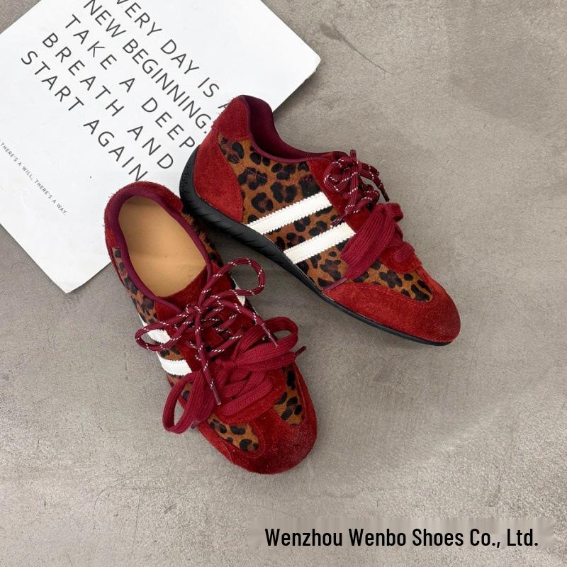 

Женские красные ретро немецкие тренировочные кроссовки - Осень 2025, вдохновленные корейским стилем, высокоценные, нишевая модная трендовая обувь в стиле Форреста Гампа 37 красный