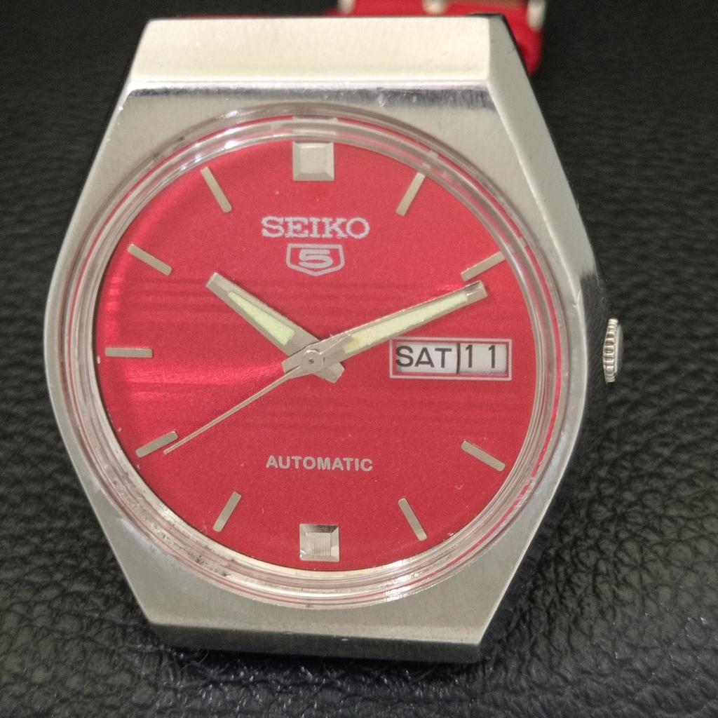 JAPAN VINTAGE SEIKO 5 AUTOMATIC 6309A MENS RED COLOR DIAL WATCH a701438-5 R206b-a701438