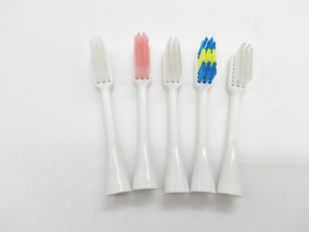 Children's Day Gift: Creative Automatic Sonic Electric Toothbrush with Washing and Gargling Supplies