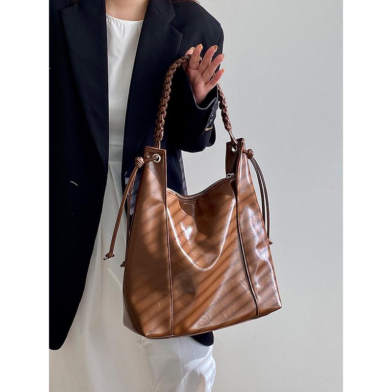 IELGY Retro Commuter Large Capacity Woven Tote Bag Shoulder Handbag