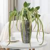 Decoração de casa – Flores e coroas artificiais
