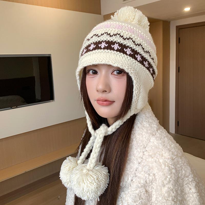 Wool Ball Knitted Hat for Women In Winter Korean Style Thickened and Velvet Cold Proof Woolen Hat Showing Face Little Lei Feng Hat