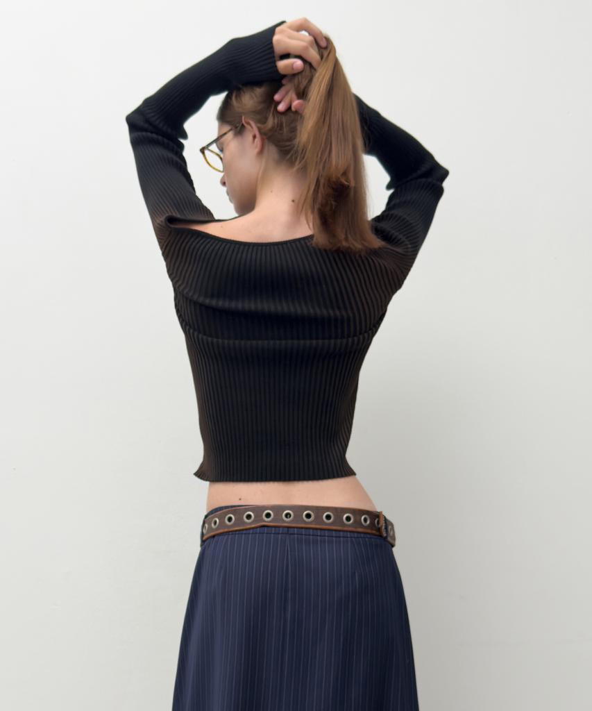 Daiaegeuneol One Off Shoulder Spray Knit (Black)