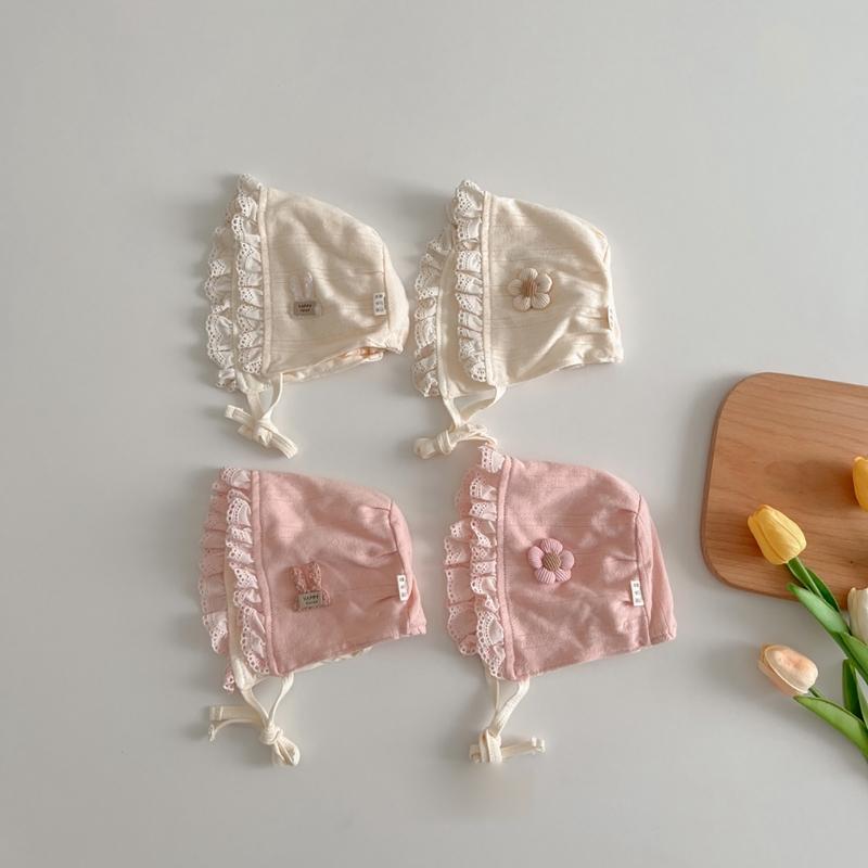 Baby Spetsmössa i Vintagestil med Blom-/Kaninmönster Stilfull Babyhatt med Justerbart Band Lämplig för Pojkar & Flickor