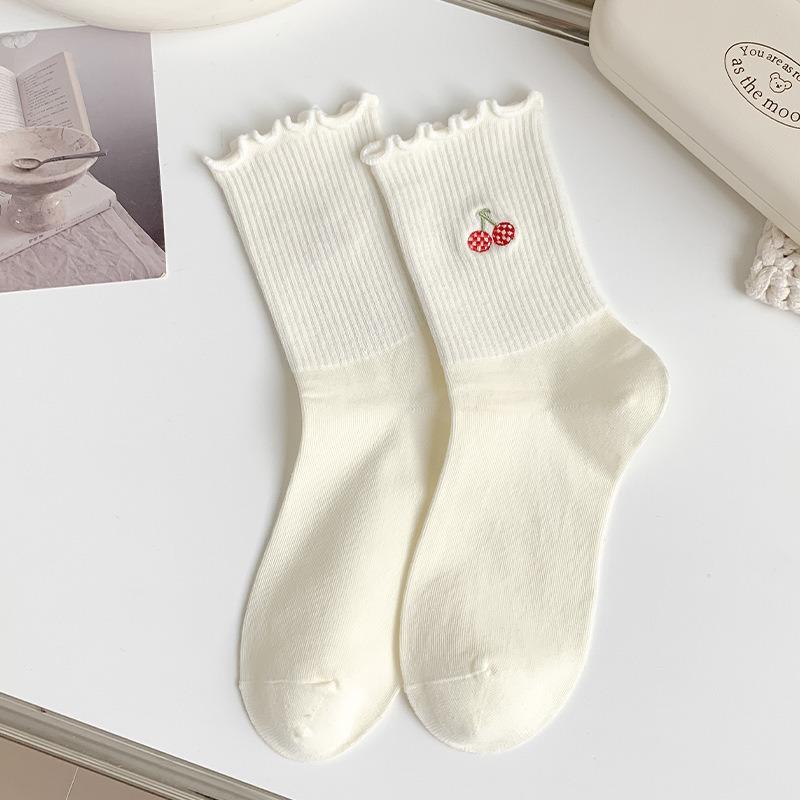Female Spring and Autumn Solid Color Lace Strawberry Embroidery Boneless Tube Cotton Socks