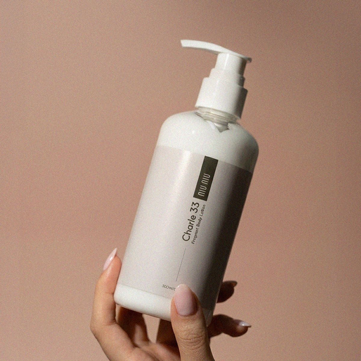 Charles 33 Neroli Body Lotion