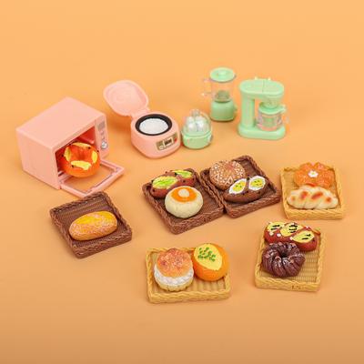 6/12/18pcs Realistic Food Play Cream Bread and Cake Miniature Bread Basket and Tray Set Dollhouse Accessories Gift for Girls