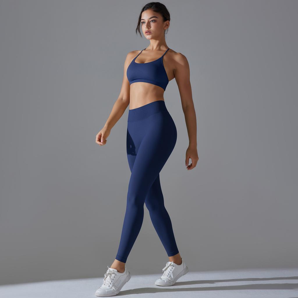 New Seamless Knitted Solid Color Sexy Back Tight Fashion Back V-waist Yoga Suit Running Fitness Set