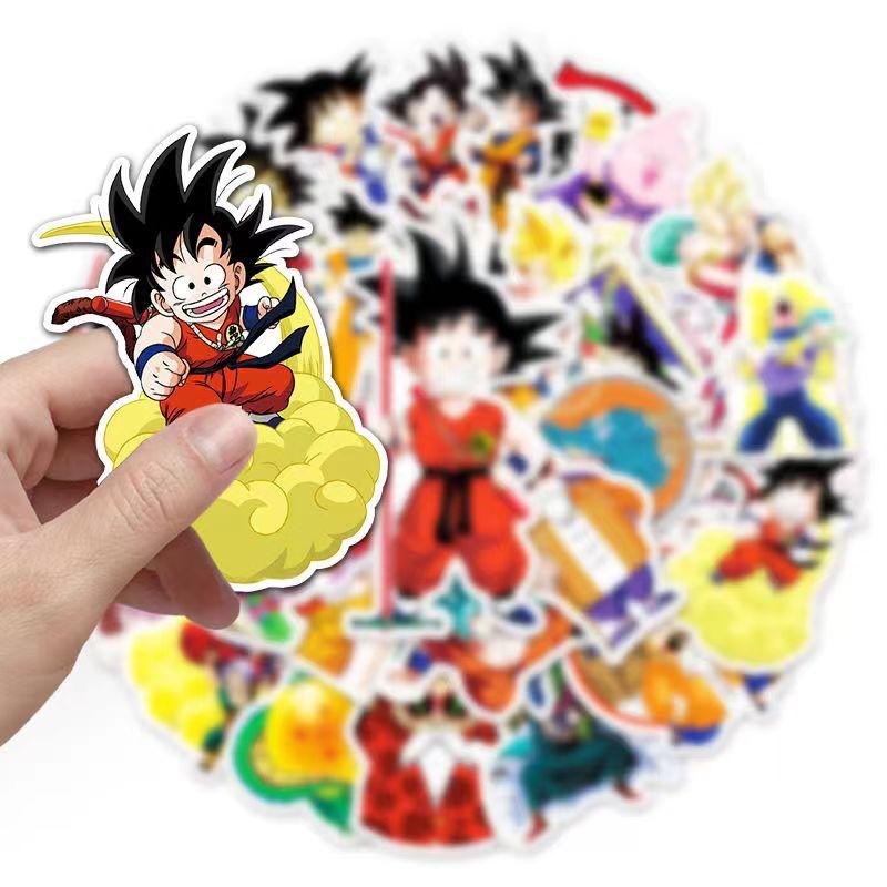 Dragon Ball fargerike klistremerker, 50 stk (ikke gjentatt), vanntett og solkrem.