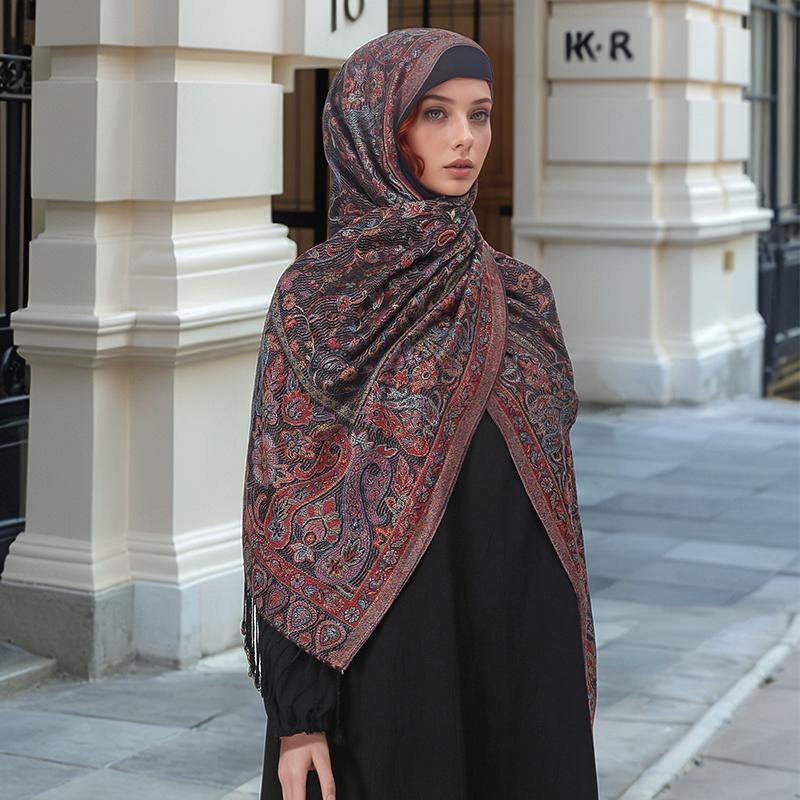 Muslim Women Hijab Scarf Jacquard Shawl Tassels Thick Windproof Ethnic Style Arabia Female Wrap Designer Luxury Headband