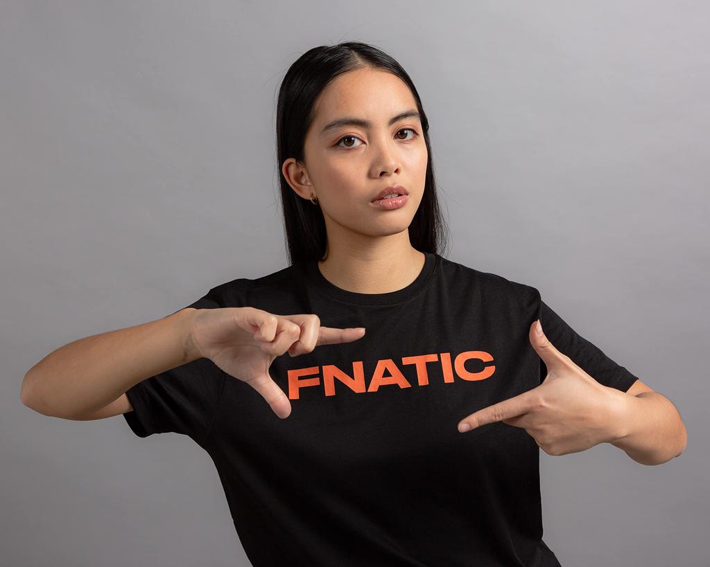 FnaticGear Team Title T-Shirt, Black, Small, FNC089, Crest Wordmark Short Sleeve T-Shirt, Black, Small, XX3016