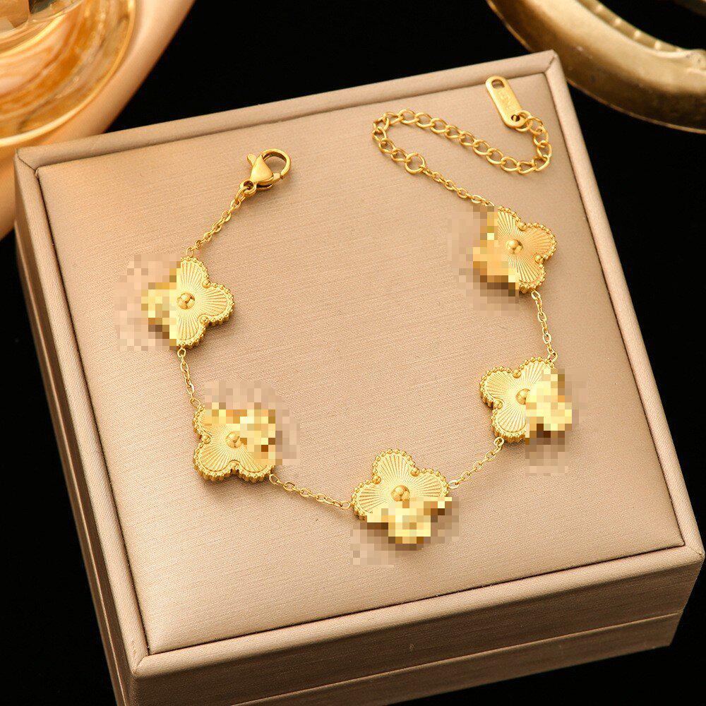 High-End Titanium Steel Four-Leaf Clover Bracelet with Shell Pendant – Durable, Fade-Resistant Design