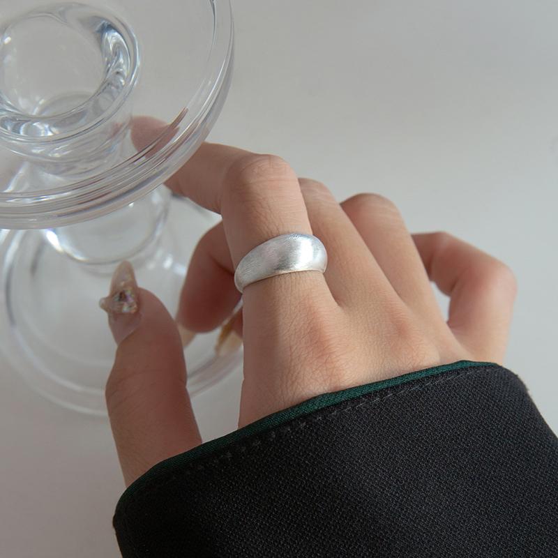 Matte Silver Color Unique Oval Simple Ring for Women Jewelry Finger Adjustable Open Vintage Ring for Party Birthday Gifts
