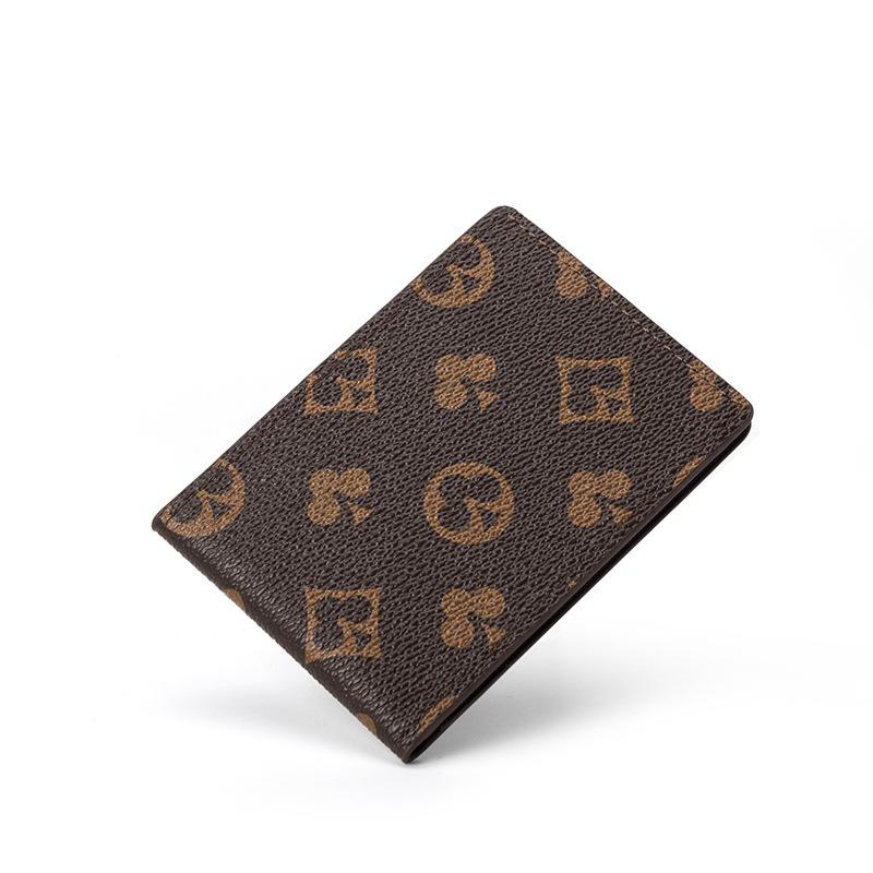 

Новый защитный чехол, кошелек, простой мужской и женский органайзер для документов, сумка для хранения авиабилетов, кармашек для водительского удостоверения с принтом. темно-коричневого