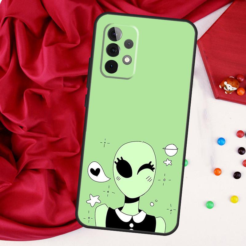 Aesthetics Cute Cartoon Alien For Samsung Galaxy A15 A55 A53 A33 A35 A22 A32 A52 A54 A34 A14 A56 A36 A26 A16 A05 A06 Case