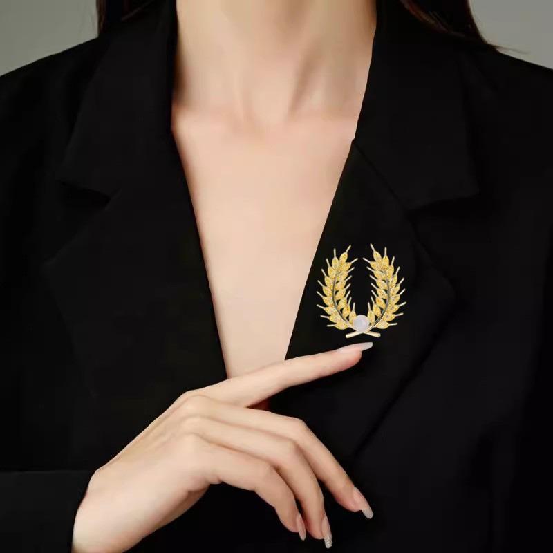 Elegant Wheat Ear Brooch, High-end Women's Light Luxury, High-end Pearl Brooch, Anti-glare Pin