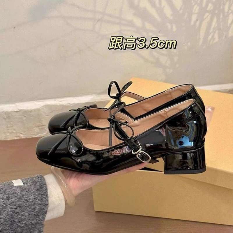 Silver light mouth ballet style thick heel single shoes women's 2025 new summer skirt French square head Mary Jane shoes