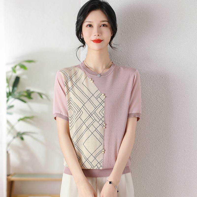 

Chic Summer Ice Silk Top: Short-Sleeve T-shirt for Middle-Aged Women 110 фіолетовий