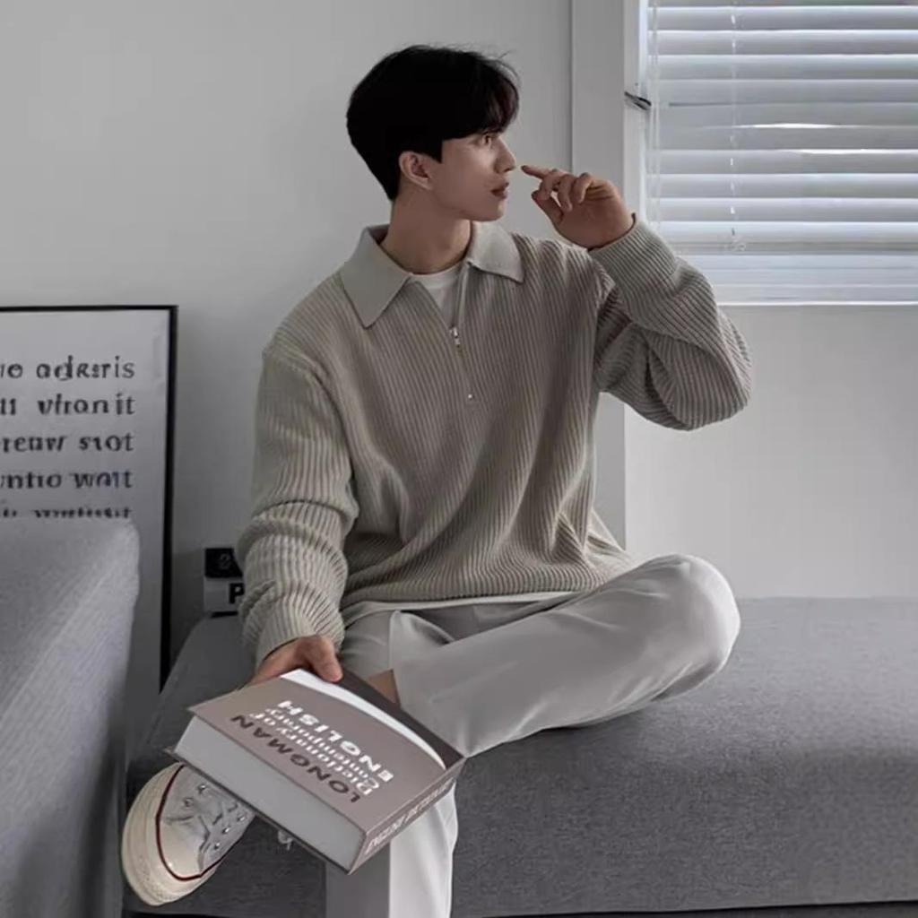 Men's Trendy Polo Collar Knit Sweater with Half-Zip - Long Sleeve, Solid Color, Autumn/Winter Style.