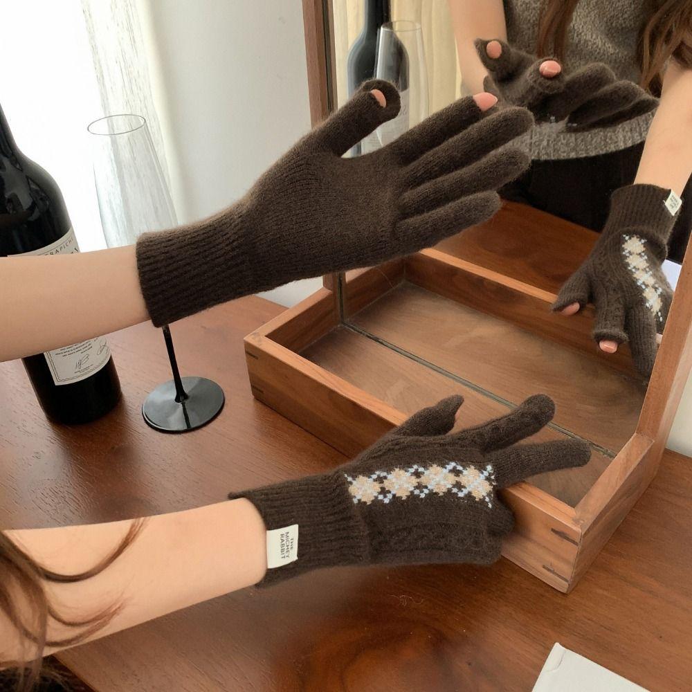 Fair Island Style Winter Knitted Gloves Soft Twists Pattern Gloves Outdoor