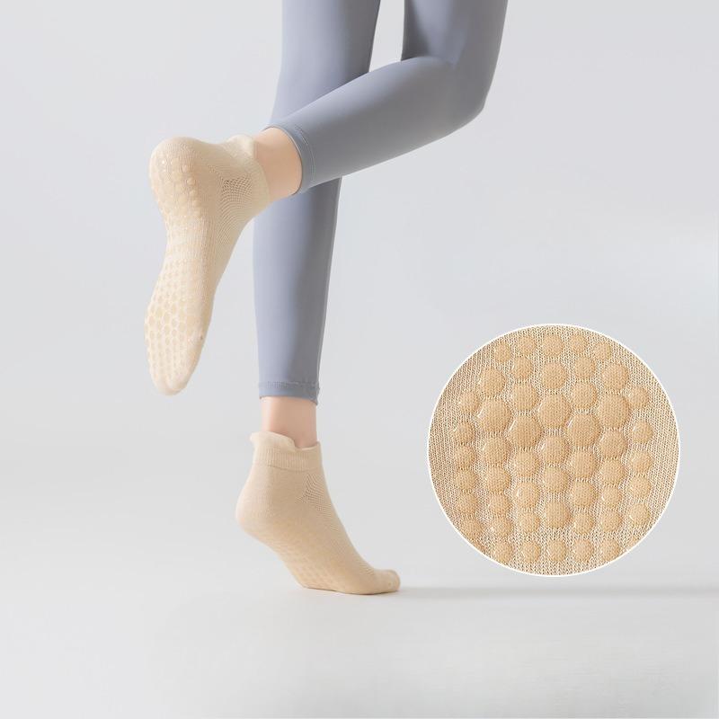 Yoga Socks, Women's Sweat-absorbing and Moisture-wicking Sports Short Socks, Silicone Anti-slip Cotton Socks, Breathable and Non-shedding, Fitness