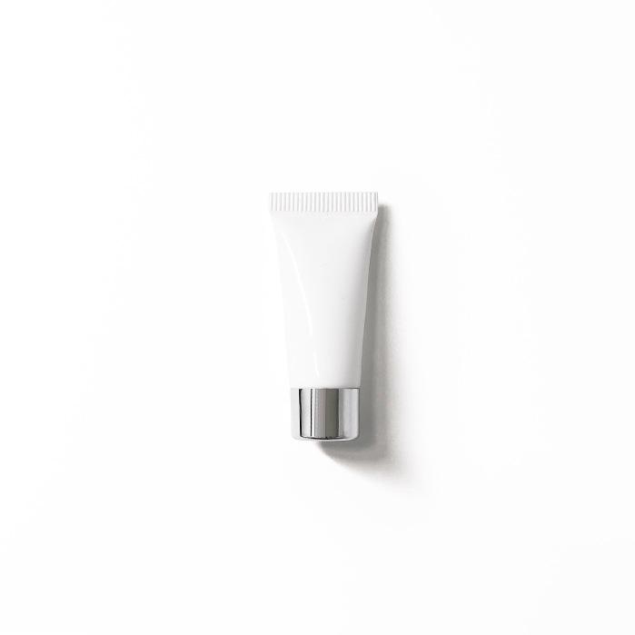 In Stock: 3g White Soft Tube for Cosmetic Refill with Inner Plug, Small Capacity Trial Size