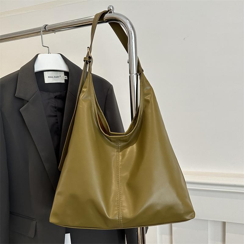 Large Capacity Commuter New Popular 2025 Solid Color Simple Casual Shoulder Underarm Tote Bag Women