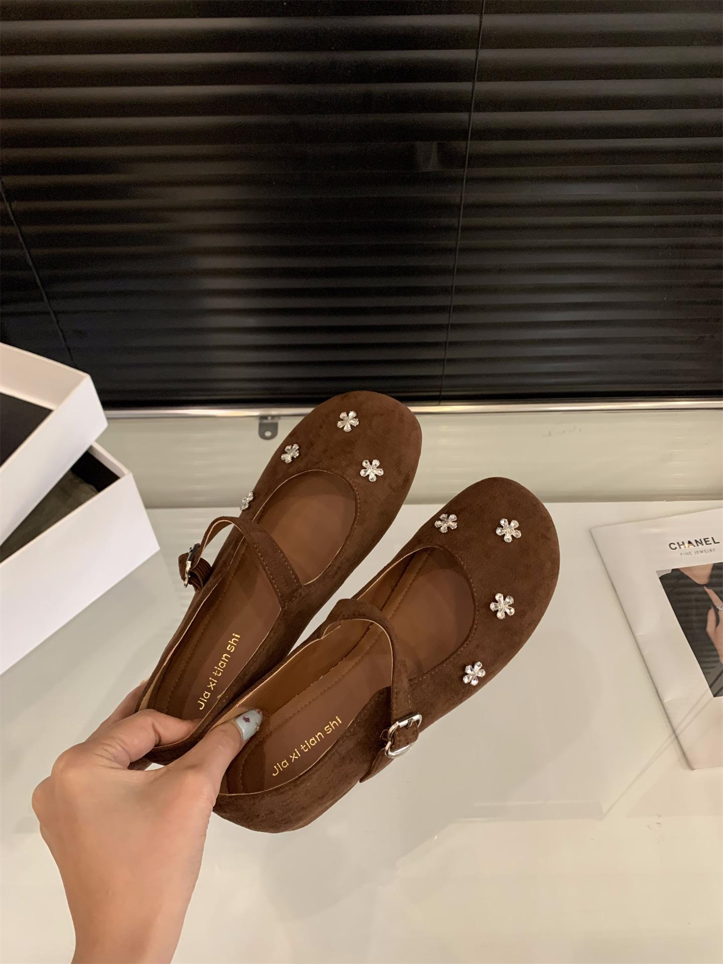 

Туфли Мэри Джейн из замши с круглым носком и внутренней платформой для увеличения роста, женская обувь 2025, новые весна-осень, красные, для вечернего выхода с юбкой 39