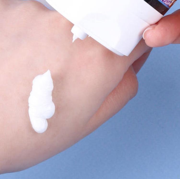 Jigott Black Snail Foam Cleanser – Gentle Deep Clean & Skin Repair
