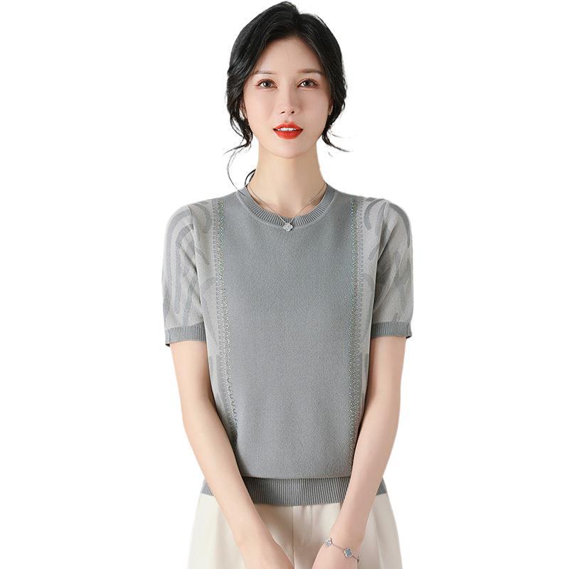 Mom's Elegant Summer Top: Ice Silk Knit Short Sleeve T-Shirt for Women with a Slimming Design