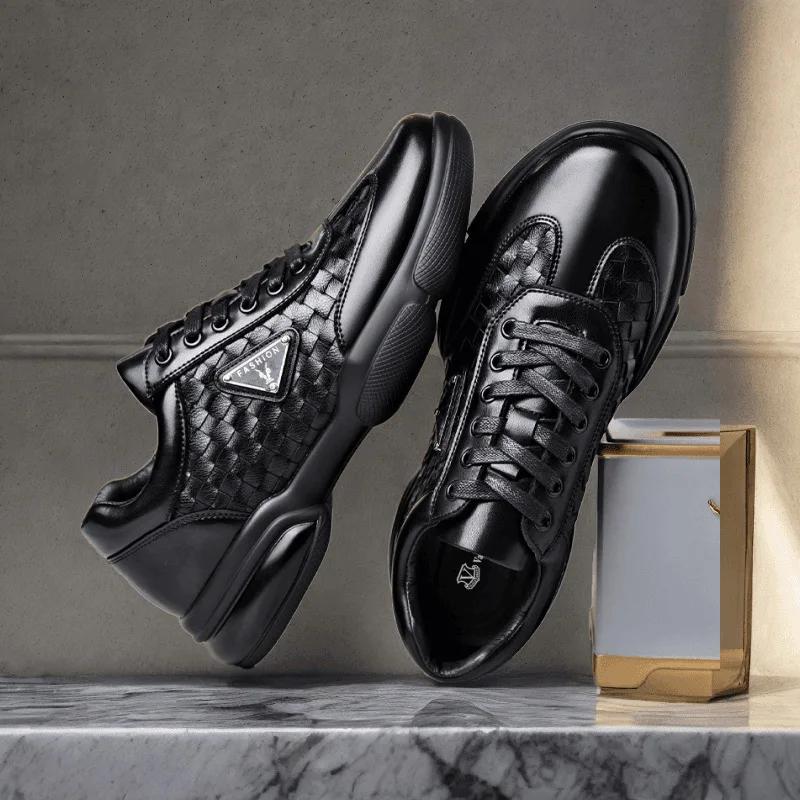 Günlük Erkek Ayakkabıları İlkbahar Yeni Stil Dokuma Moda Yumuşak Taban Nefes Alabilir Bağcıklı Yuvarlak Burun Spor Ayakkabılar Boş Zaman Ayakkabıları