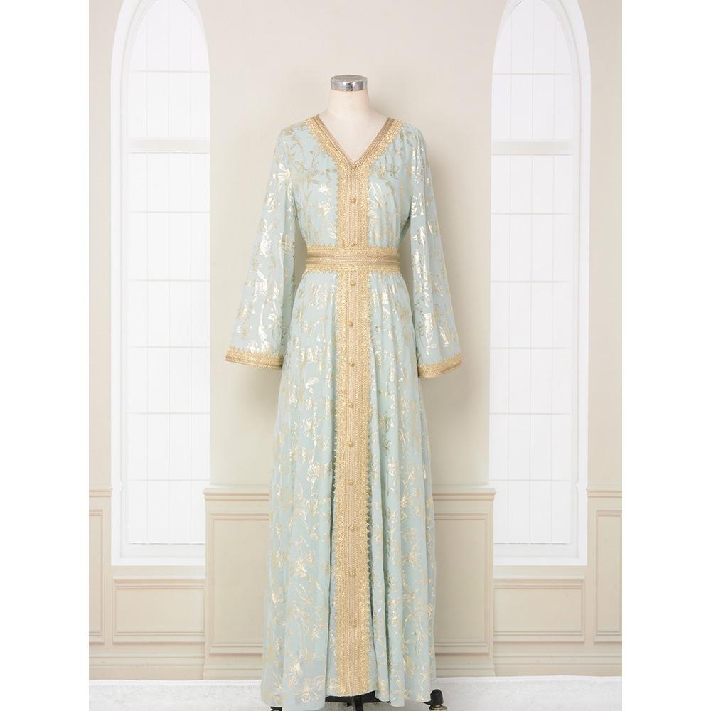 Women's Evening Gown: Stylish Long Dress Featuring Textured Floral Patterns and Gold Foil Accents